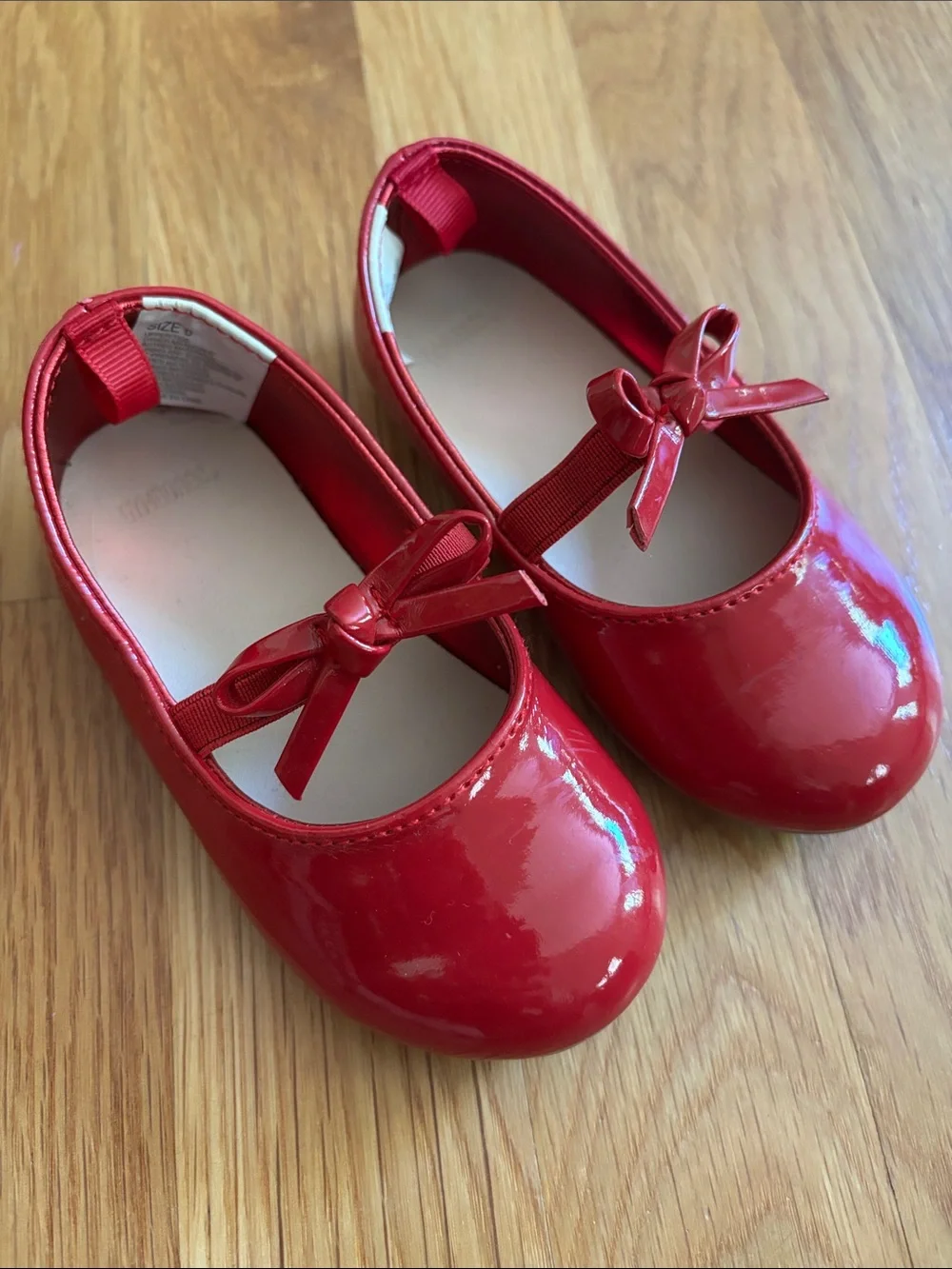 Size 6 Toddler Girls Gymboree Red Bow Mary Janes